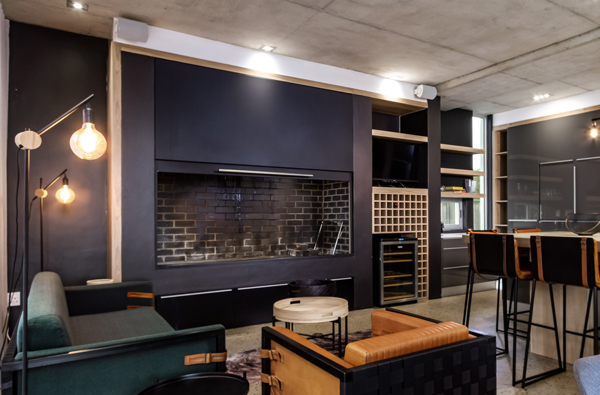 Brick braai with mildsteel frame and Elite slide-up door